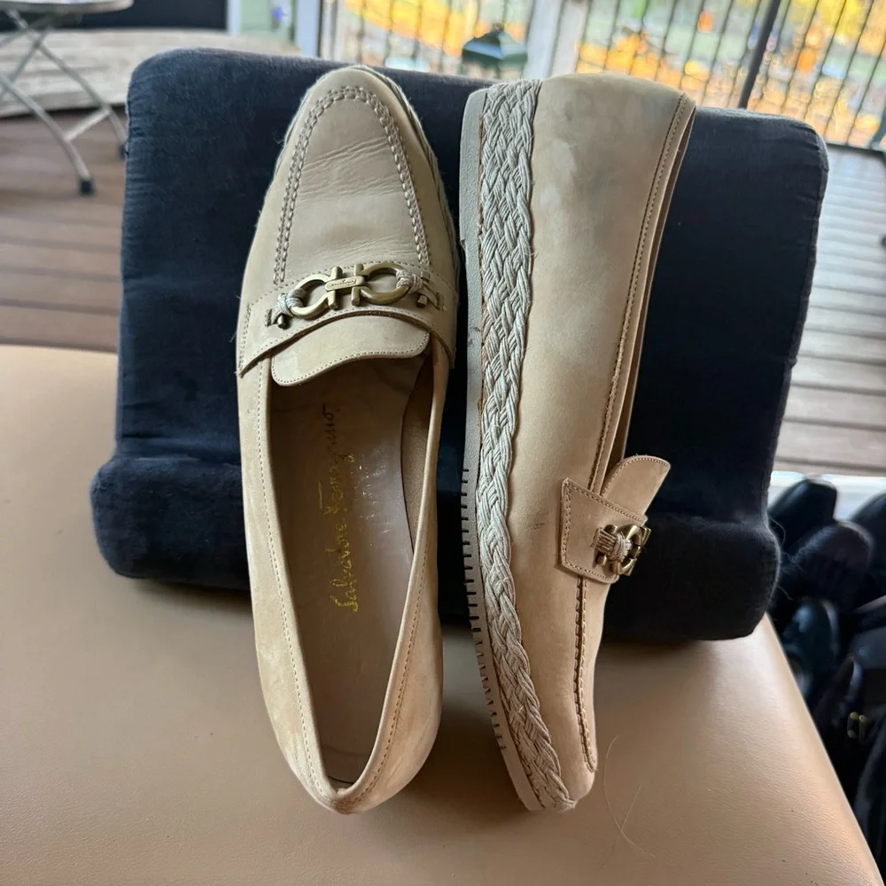 Salvatore Ferragamo Beige Suede Leather Espadrille Loafer Size 9 AA
